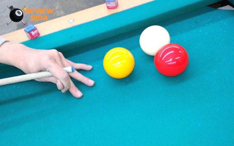 Bida phăng còn có tên gọi khác là bida carom