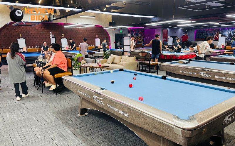 Các dịch vụ và tiện ích tại quán District 1 Billiards Quận 1 