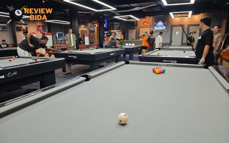 Không gian quán Min Billiards Club Quận 7