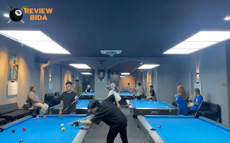 Đến NIK Billiards để trải nghiệm bida chuyên nghiệp