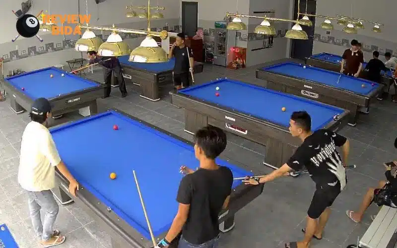 Billiards Club Hoàng Khang được nhiều anh em yêu thích trong khu vực