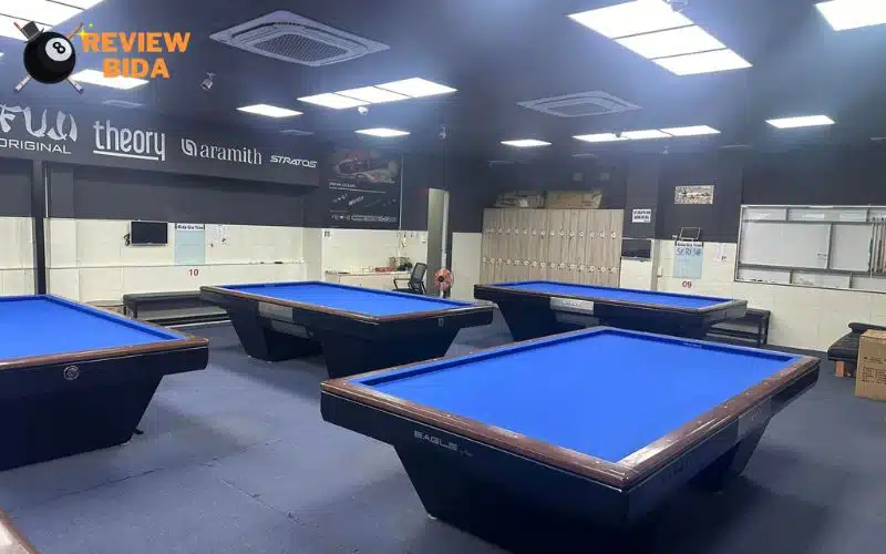 Không gian tại Gia Trần Billiards Club