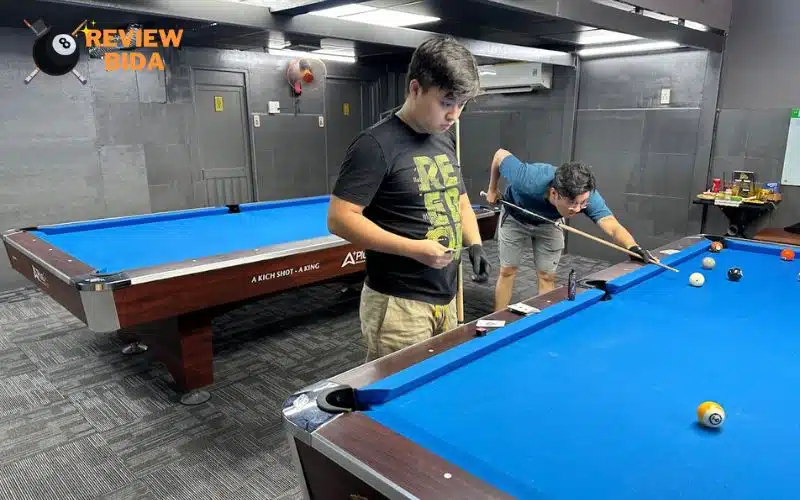 Pok Pok Billiards tại chi nhánh bida Lê Đức Thọ Gò Vấp nhận được các đánh giá tích cực từ người chơi  