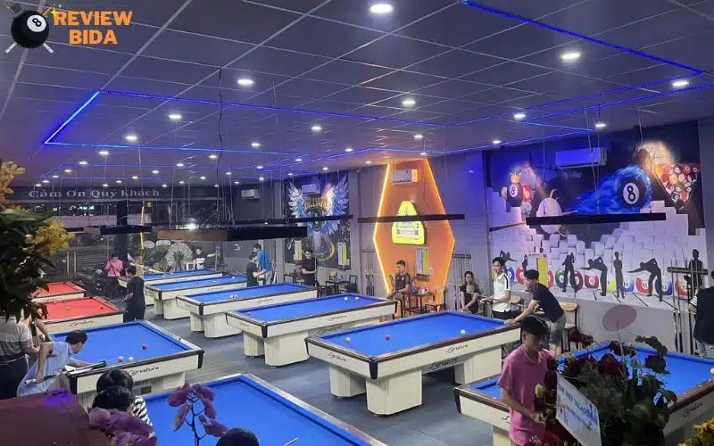 Không gian của ATP Club Billiards