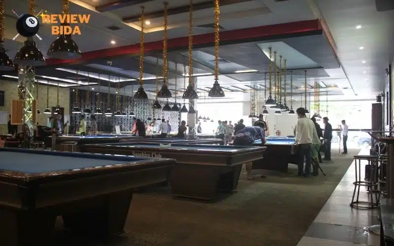 Không gian Sapphire Billiard Club