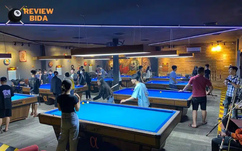 Thông tin cơ bản về điểm chơi Crown Billiard Club Đà Nẵng