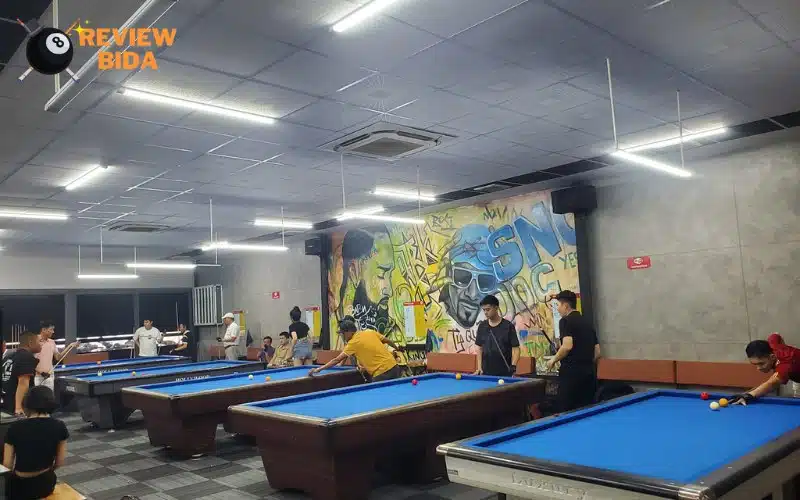 Không gian điểm chơi bida Minh Billiards khu vực Quận Cẩm Lệ