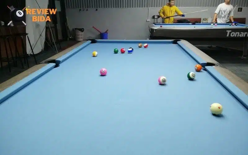 Quán bida Hà Nội - Garage Billiards Club: Không chỉ là bida, mà là một trải nghiệm đầy phong cách!